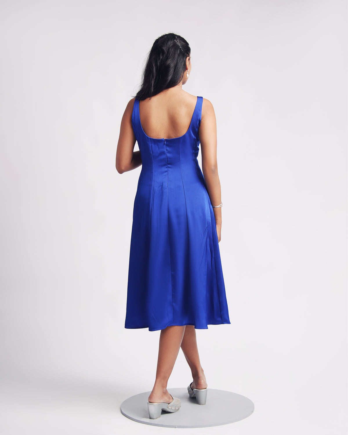 Solae Blair Midi Dress in Royal Blue