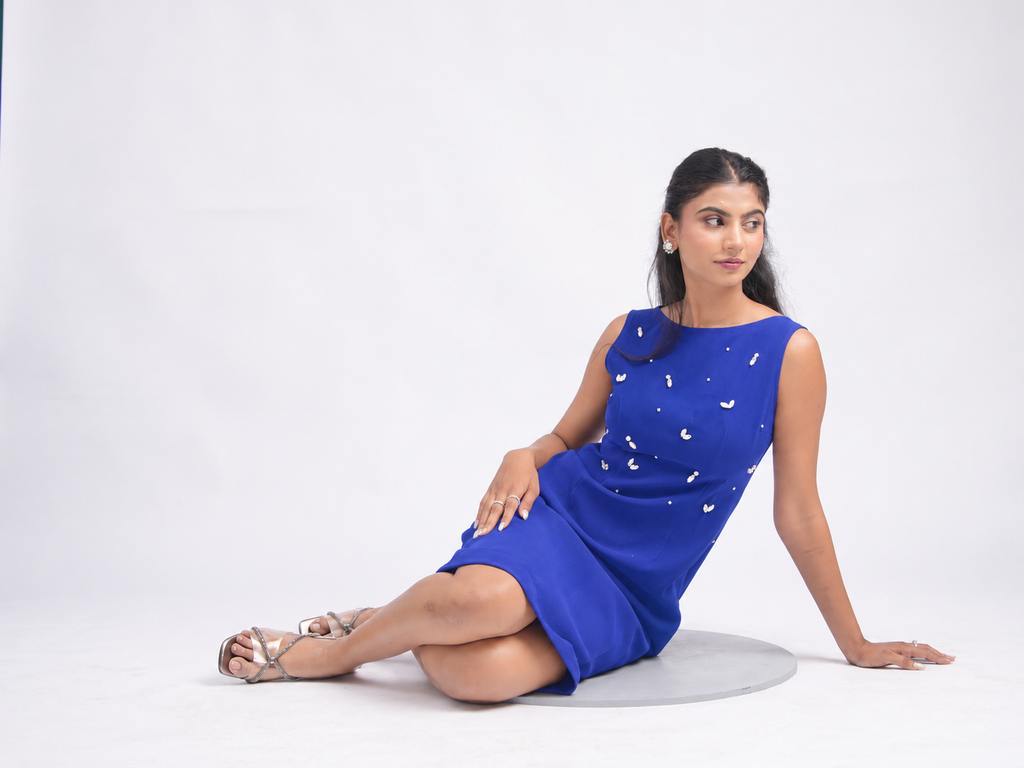 Solae Iris Midi Dress in Royal Blue