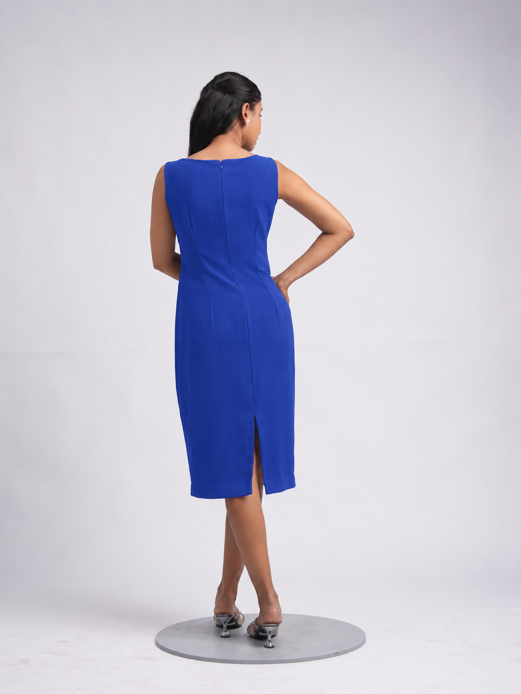 Solae Iris Midi Dress in Royal Blue