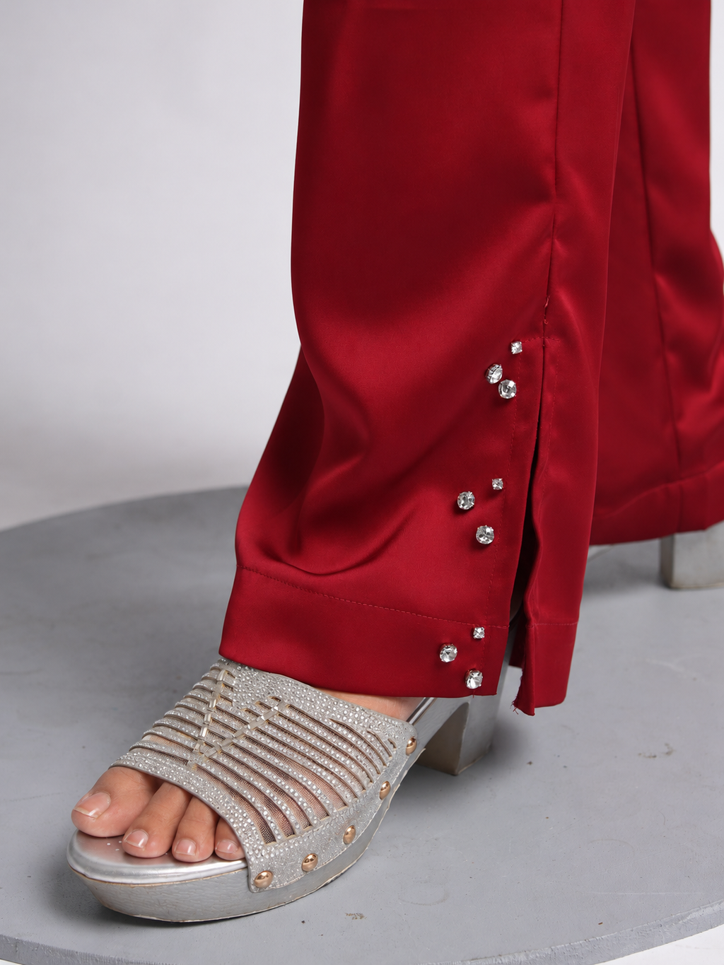 Solae Willow Trousers in Red